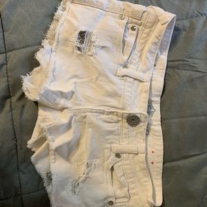 Almost famous booty shorts